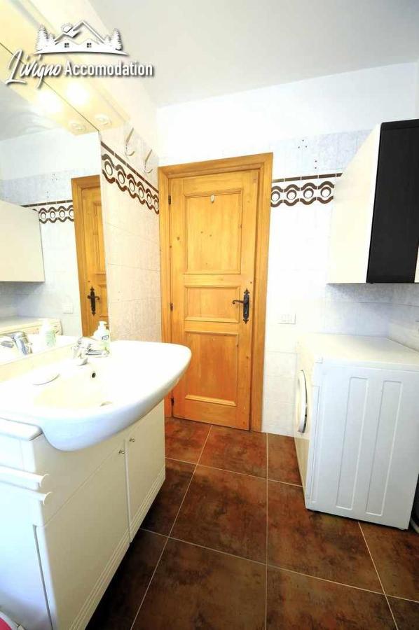 Chalet Rododendro Forest By Livigno Accomodation Екстериор снимка
